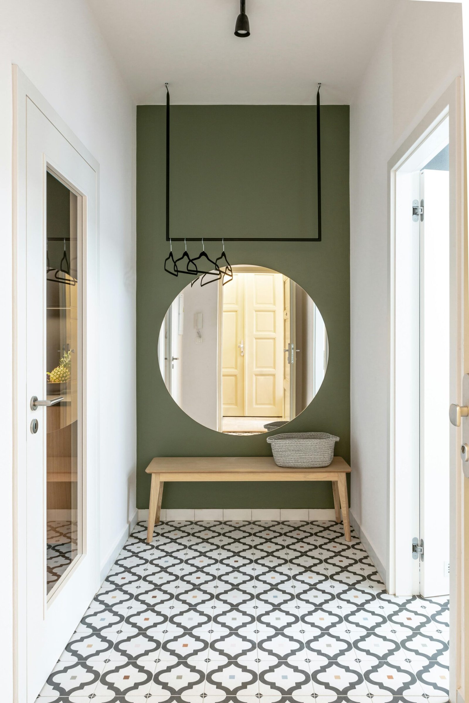 small space entryway idea